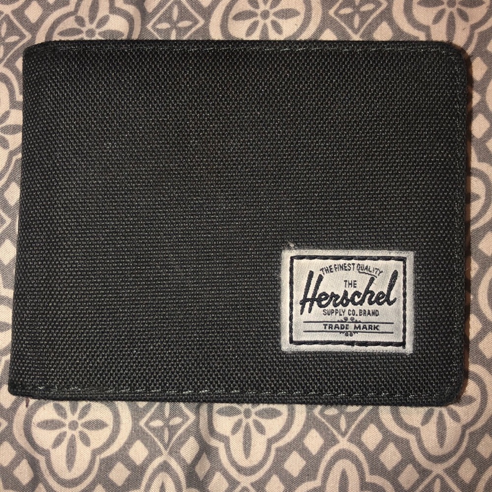 Herschel Wallet